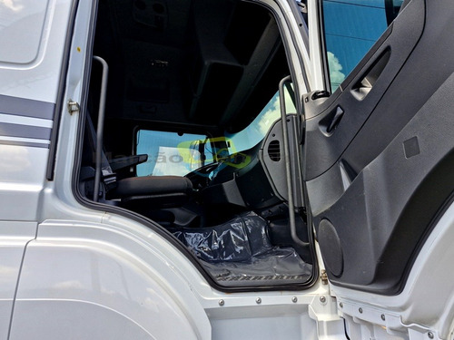 Caminhão Mb 2536 Axor 6x2 Cabine Leito Automático Susp Mola