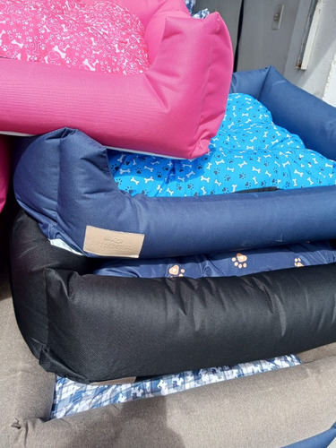 Cama Para Cachorro Em Tecido Macio E Confortável