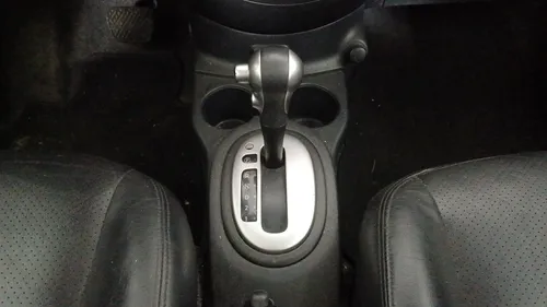 Nissan Versa 1.6 EXCLUSIVE AUTO