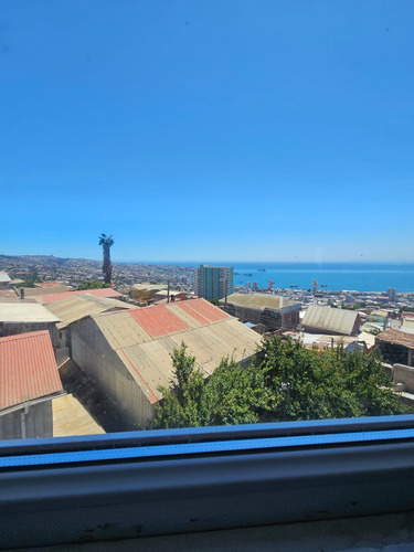 Arriendo Depto Tipo Loft Sin Gc , Cerro Monjas