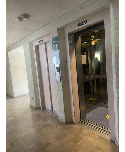 Departamento 1d 1b Metro Toesca Excelente Conectividad