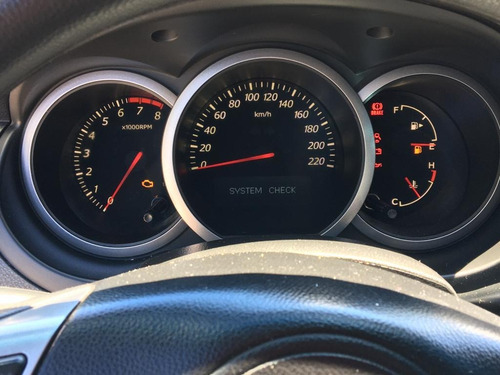 Suzuki Grand Vitara 2.4 Jiii 2010