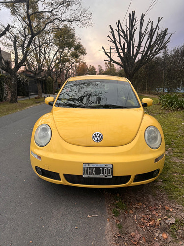 Volkswagen New Beetle 2.0 Luxury