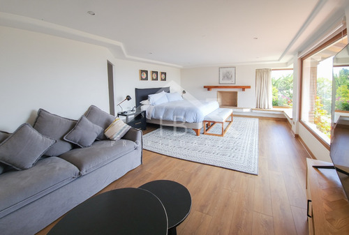 * Casa Remodelada Cond. Golf Lomas Vista Despejada