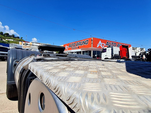 Imagem 10 de 25 de Scania P360 6x2 Automática Motor Novo Feito Tudo Recentement
