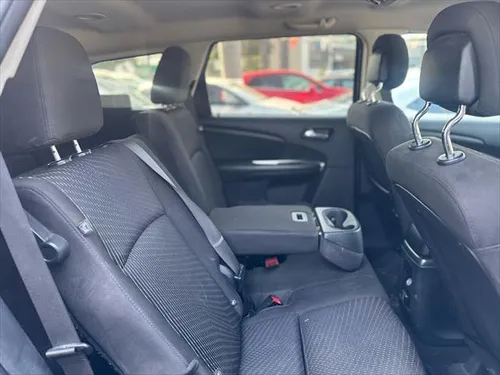 Dodge Journey 2.4 Sxt 7 Pasajeros At