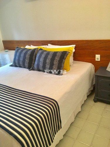 Imagem 29 de 30 de Casa No Condomínio Do Frade Ao Lado Do Canal, Praia Em Frente, Piscina Aquecida, Sala De Ginática, Vaga No Píer Para Embarcação Até 60 Pés. - 2042006663 - 33708895