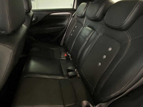 Imagem 11 de 11 de Fiat Punto T-jet 1.4 5p 2016