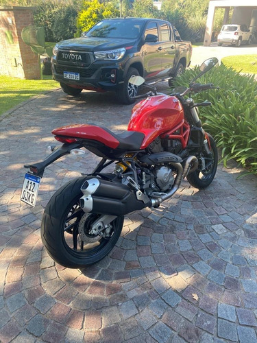 Ducati Monster 821