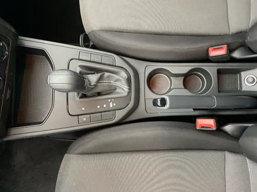 Seat Arona 1.6 Reference