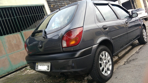 Ford/ Fiesta Hatch 1.0 8v Zetec Rocan 02/02 Completo