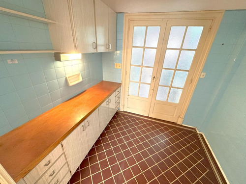 Venta Depto Semipiso 4 Amb C/dependencia - Flores