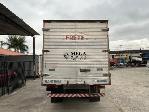 Imagem 6 de 9 de Mb 710 Baú