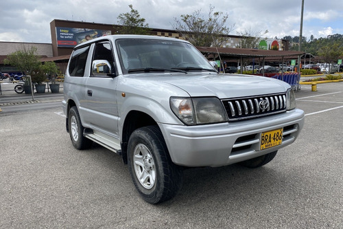 Toyota Prado 2.7 Sumo
