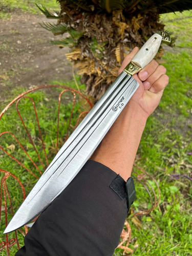 Cuchillo Premium Corneta Tres Rayas 30cm De Hoja Con Vaina Cuchillo Corneta De 3 Rayas En 30cm De Hoja, Asta/bronce