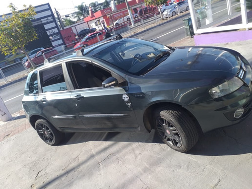 Imagem 7 de 8 de Fiat Stilo 1.8