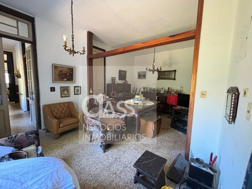 Venta Casa Esquina 2 Dorm, 2 Baños, Gran Terreno, Paso Molino