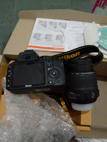 Vendo Camara Digital Profesional Marca Nikon, Modelo D-3100 