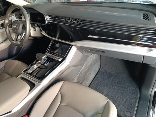 Audi Q8 3.0 Performance 55 Tfsi Quattro (mhev) 5p Hibrido