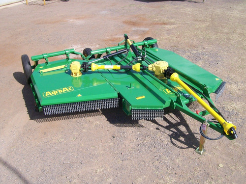 Imagen 3 de 4 de Desmalezadora Articulada 3mts Agroar Dav 3000