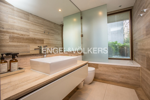 Venta Departamento Primer Piso