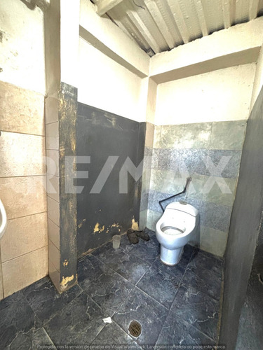 Se Vende Terreno En Playa Grande.