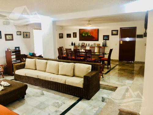 Casa En Venta En Cancun  Zona Hotelera B-mrs5789