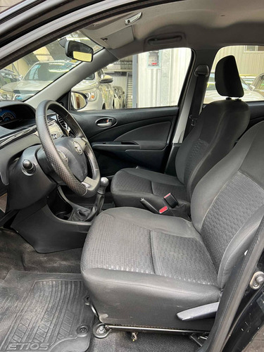 Imagen 8 de 12 de Toyota Etios 1.5 Xls /// 2014 - 145.000km