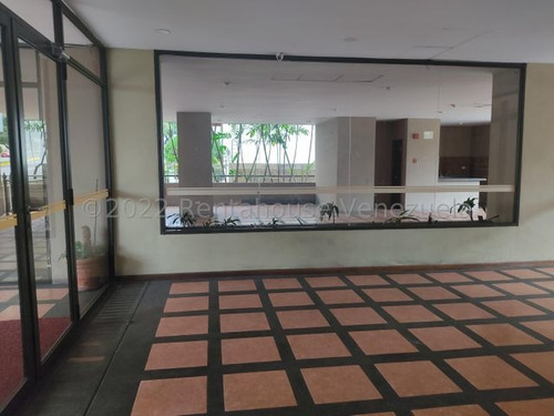 Imagen 12 de 13 de Apartamento En Venta Ld Avila 22-16061 Illarramendi 04243432988