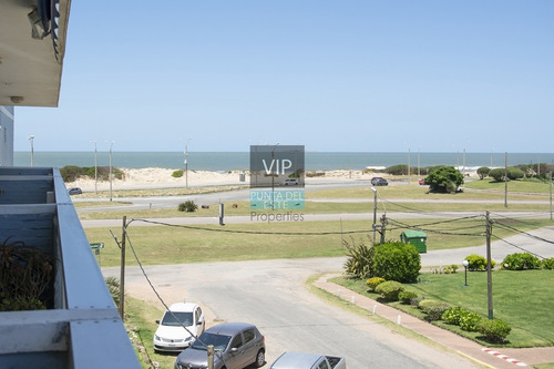 Imagen 1 de 12 de Frente Al Mar, En Venta Y Alquiler - Punta Del Este Brava-ref:449