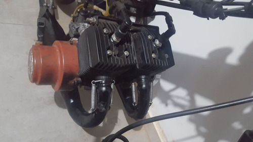 Imagem 3 de 5 de Mobilete Com Dois Motores 75cc X 2