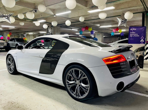 Audi R8 5.2l V10 Coupe Plus S-tronic Dsg