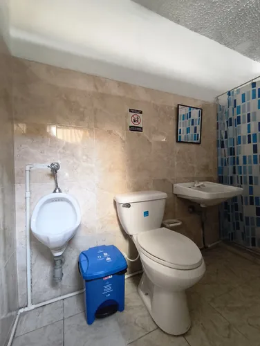 Casa-local En Venta En La Playa. Cod V30831