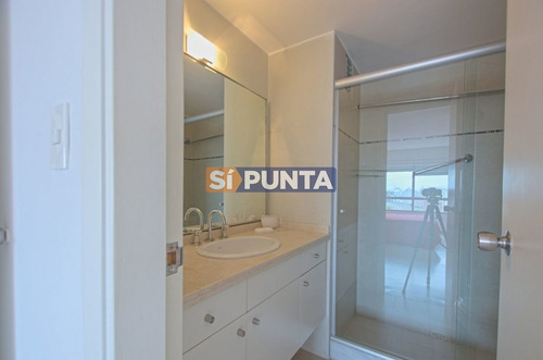 Imagen 16 de 17 de Apartamento En Alquiler - Peninsula