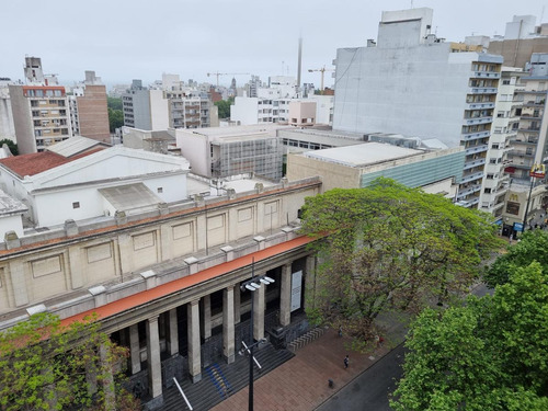 Imagen 2 de 18 de Apartamento -tristan Narvaja Y 18, Piso Alto, Gran Vista Y Terraza, 114 M2 9 M2 Terraza , Gge !!