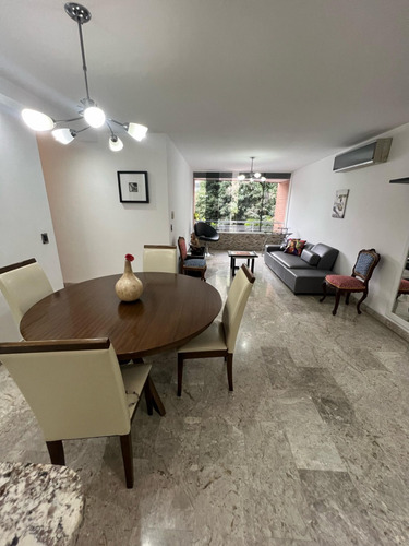 Se Alquila Moderno Apartamento En Santa Eduvigis