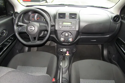 Nissan March 1.6 Sense At