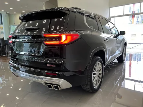 GMC Acadia 2.5 Denali At
