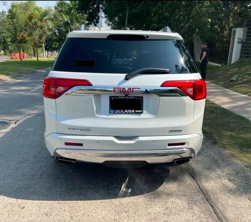 GMC Acadia 3.7 Denali At