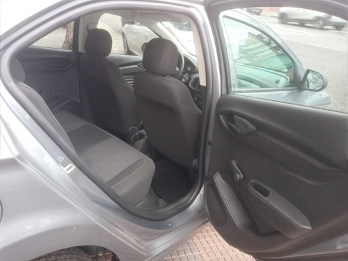 Imagen 8 de 12 de Chevrolet Onix Plus Joy 2020 1.4