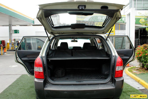 Hyundai Tucson 2.0 Gl 4x2