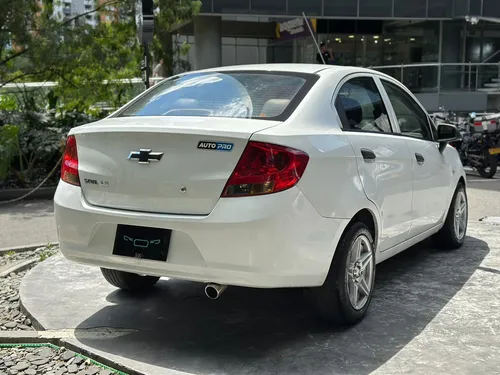 Chevrolet Sail 1.4 Lt 5p