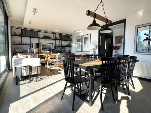 Departamento Townhouse En La Dehesa, 3 Pisos + Rooftop