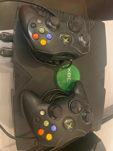 Xbox Clásica Caja Negra Con 2 Controles