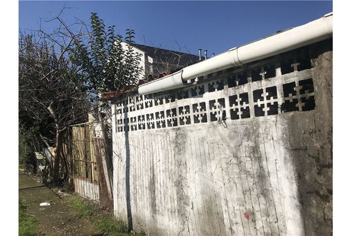 Casa En Venta A Reciclar Con Local Alquilado