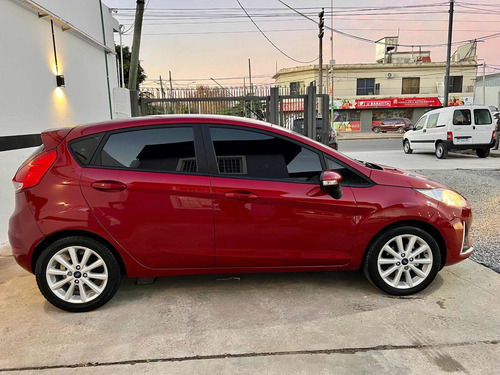 Imagen 20 de 21 de Ford Fiesta Kinetic Design 2018 1.6 Se 120cv