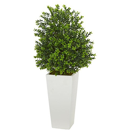 Planta Artificial Casi Natural En Hierba Dulce Blanca En Pla