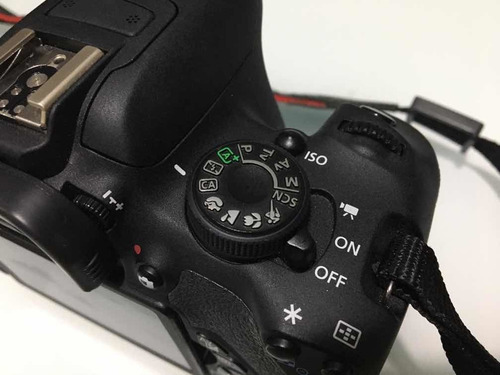 Câmera Canon T5i Com Duas Lentes