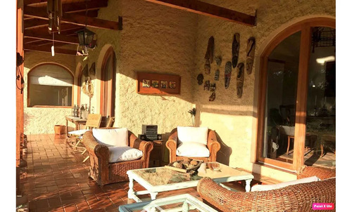Hermosa Parcela Condominio (93861)
