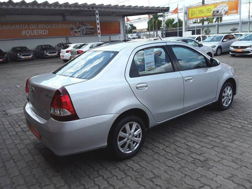 Imagem 7 de 8 de Toyota Etios 1.5 X Plus Sedan 16v Flex 4p Automático